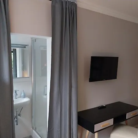Bad Aibling City Apartment Zimmer 巴特艾布灵